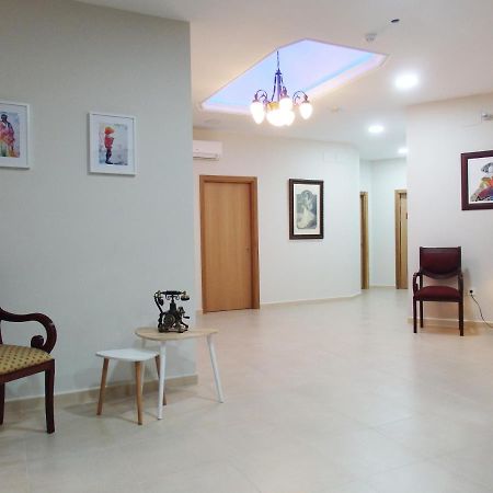 Hostal Montemayor โมแกร์ ภายนอก รูปภาพ